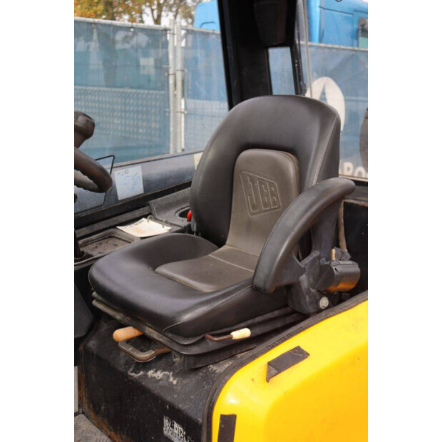 2010 جيه سي بي 30G-42990233