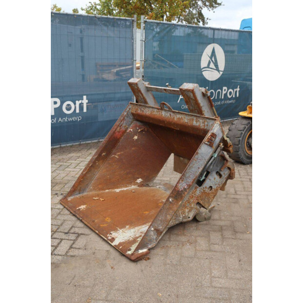 2010 جيه سي بي 30G-42990254