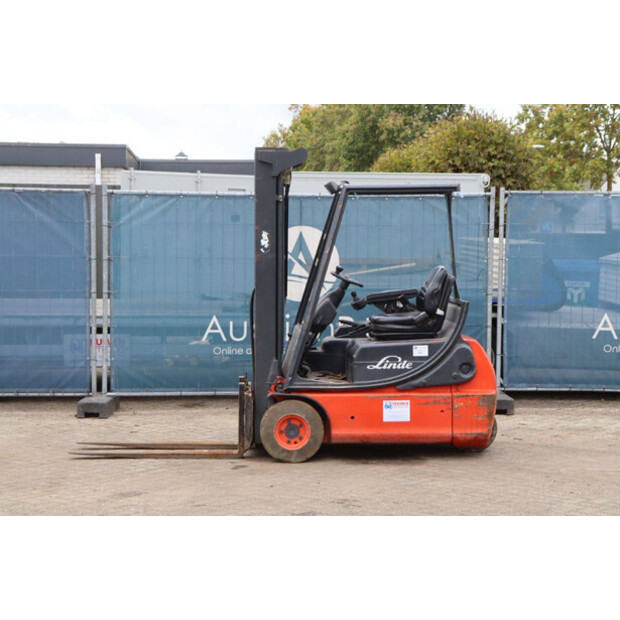 2004 Linde E16C-42990266