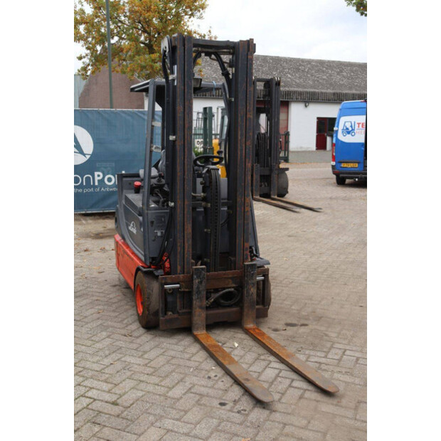 2004 Linde E16C-42990271