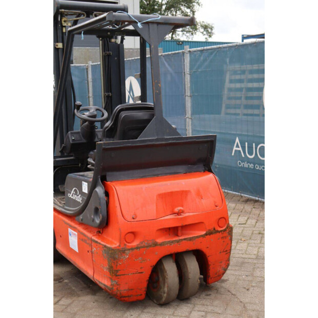2004 Linde E16C-42990279
