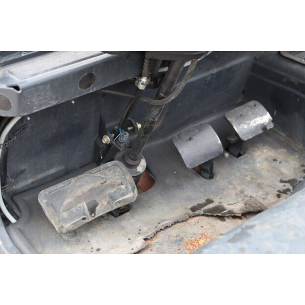 2004 Linde E16C-42990286