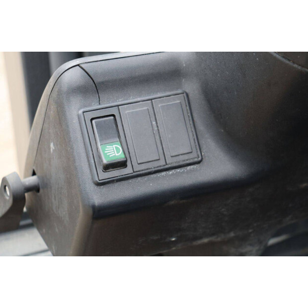 2004 Linde E16C-42990287