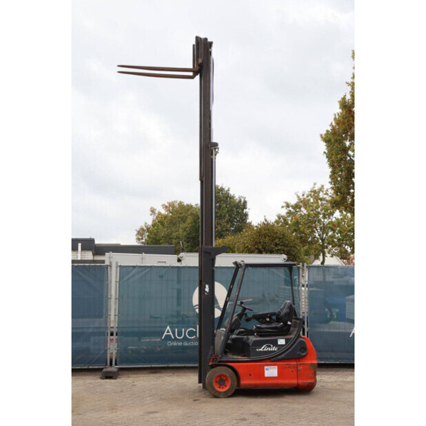 2004 Linde E16C-42990297