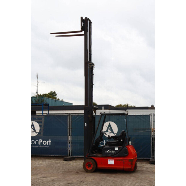 2004 Linde E16C-42990299