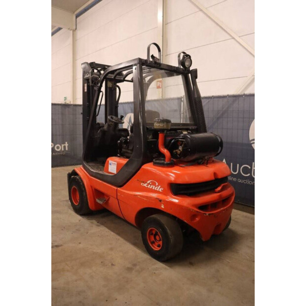 1998 Linde H30T-03-42990434