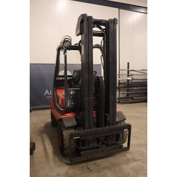 1998 Linde H30T-03-42990437