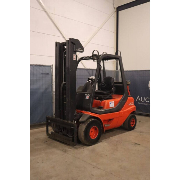 1998 Linde H30T-03-42990439
