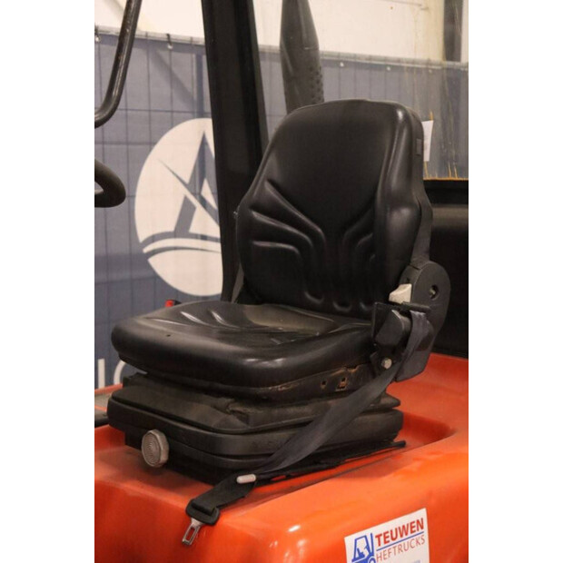 1998 Linde H30T-03-42990451