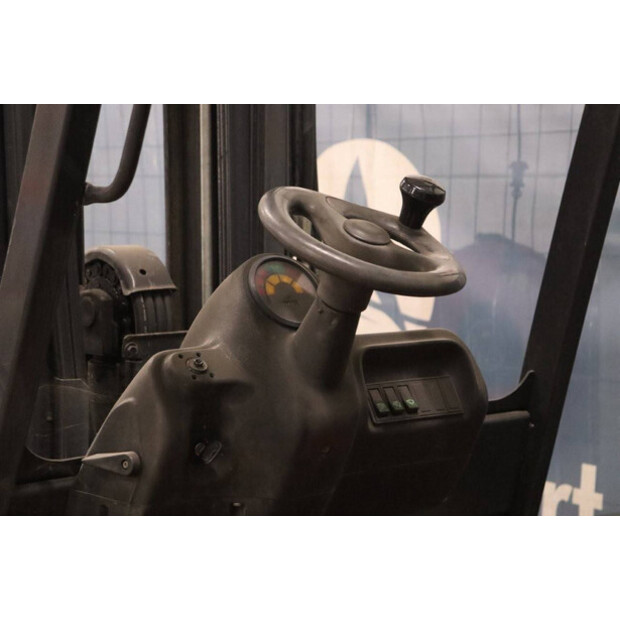 1998 Linde H30T-03-42990452