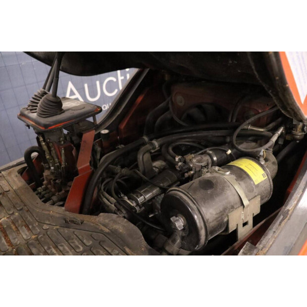 1998 Linde H30T-03-42990457