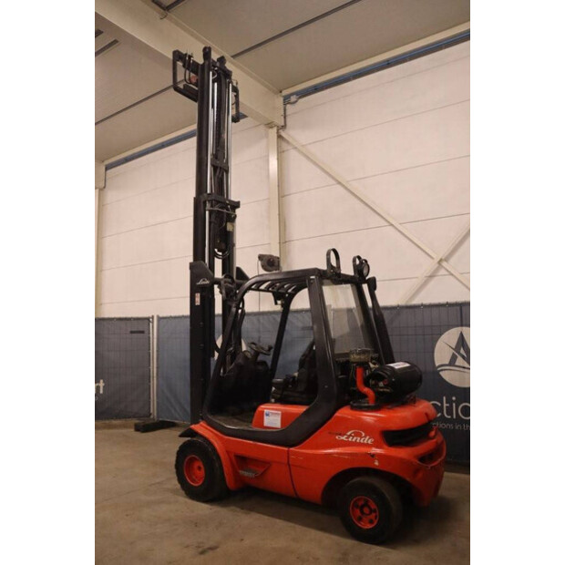 1998 Linde H30T-03-42990463