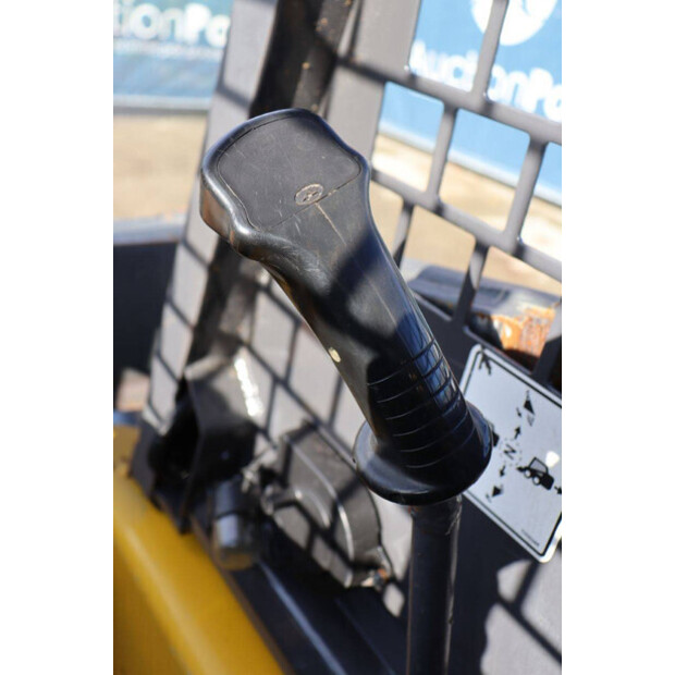 2008 THOMAS LB85CE-42990739