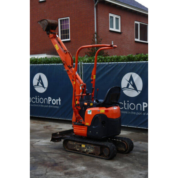 2019 KUBOTA U10-3-42990842