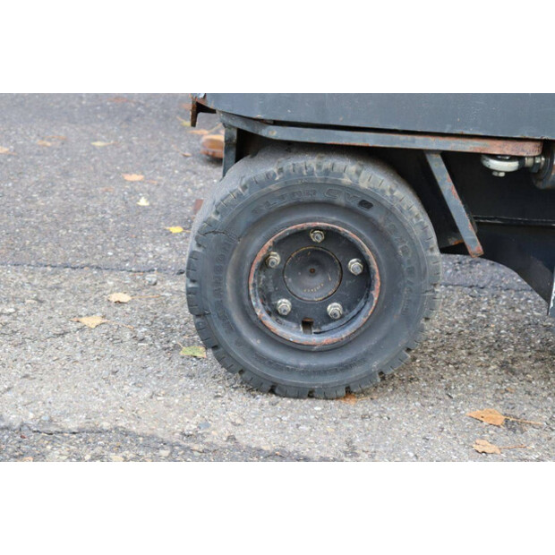 2006 Hubtex DQ30D-42991325