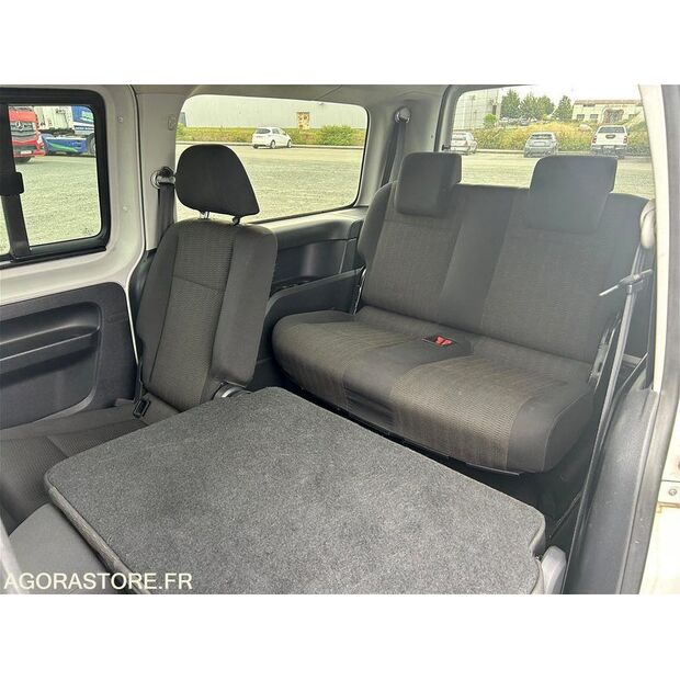 2016 فولكس فاجن Caddy-43005026