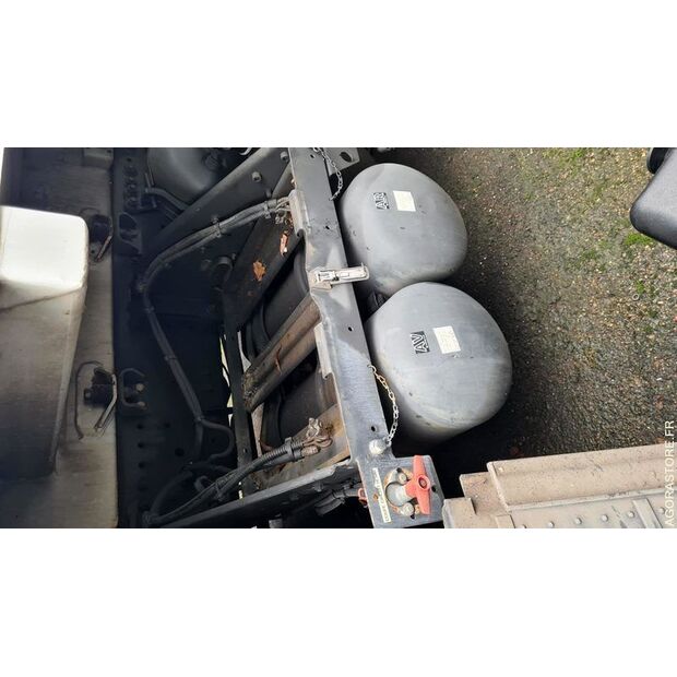 2012 مرسيدس بنز 2633-43005462