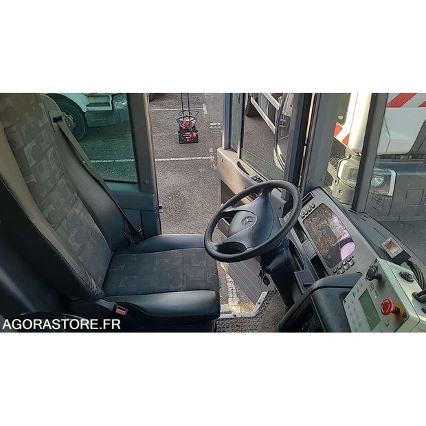 2010 مرسيدس بنز 2633-43006717