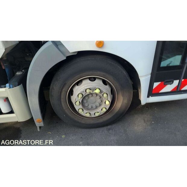 2010 مرسيدس بنز 2633-43006738