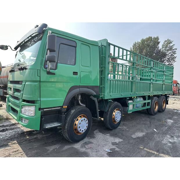 2024 Sinotruk HOWO 420-43007053