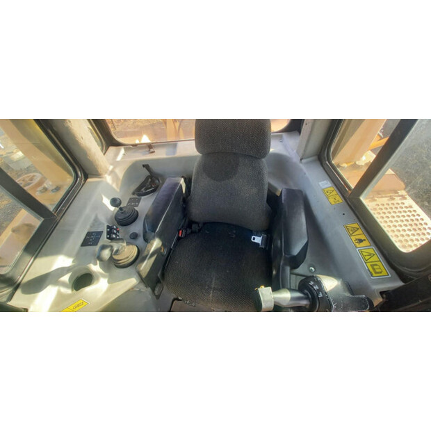 2012 Caterpillar D6T-43007101