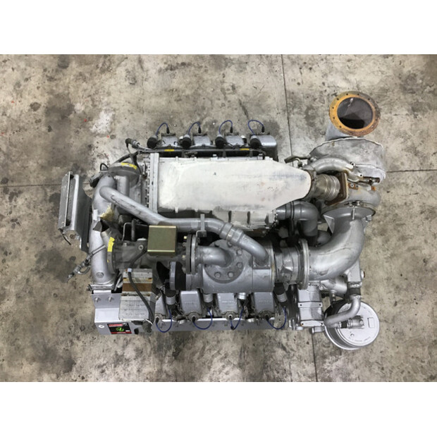 8 V4000 L63 Gas For Parts-43007271