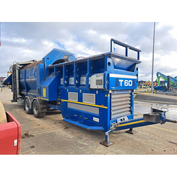 2017 Terra Select T60-43007553