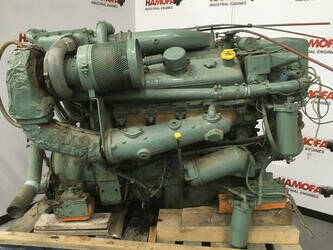 صورة ل محركات DETROIT DIESEL 8V71TTI 7082-7300 USED