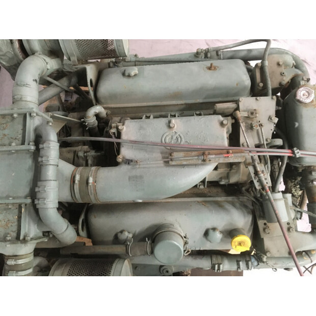 DETROIT DIESEL 8V71TTI 7082-7300 USED-43007828