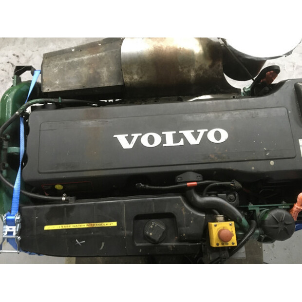 VOLVO D9A2C D9-425 USED-43007839