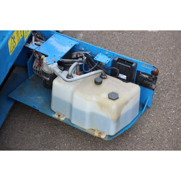 2013 Genie GS2032-43008586