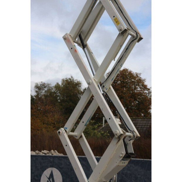 2013 جيني GS2032-43008628