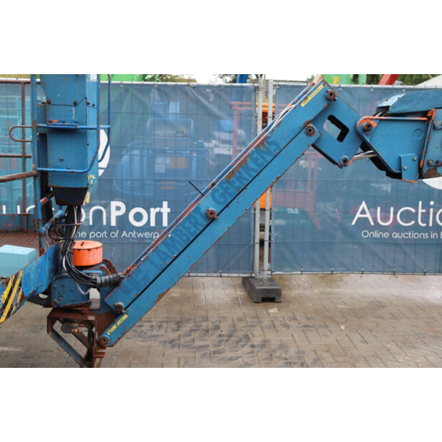2001 هيتاشى HX140B-43009064