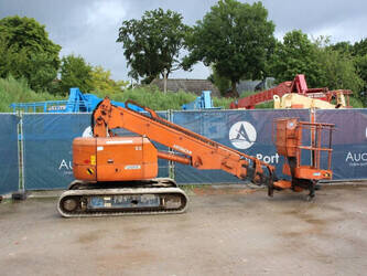 صورة ل 2000 هيتاشى HX99B