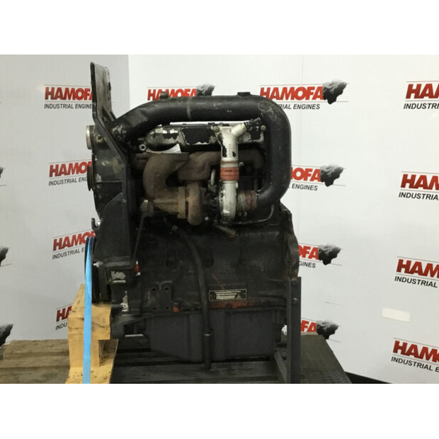 DEUTZ BF4L913T-64 USED-43009254