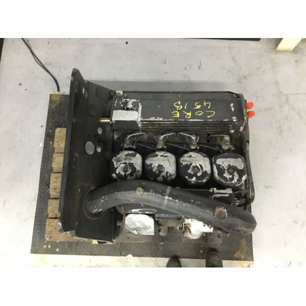 DEUTZ BF4L913T-64 USED-43009257