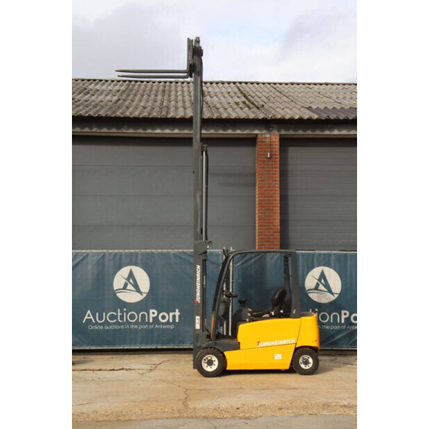2007 Jungheinrich EFG 318-43009640