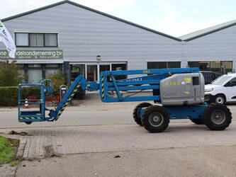 Image for ARTICULATED BOOM LIFTS 2000 Genie Z-45/25J