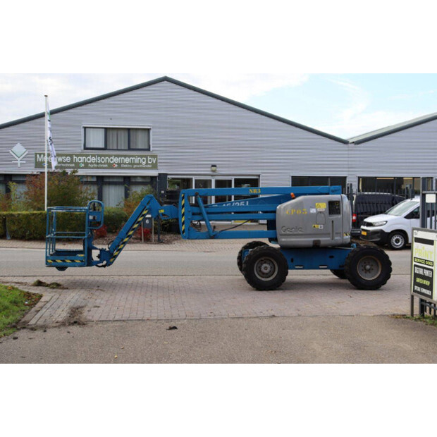 2000 Genie Z-45/25J-43009784