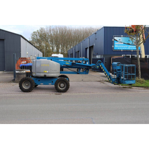 2000 Genie Z-45/25J-43009788