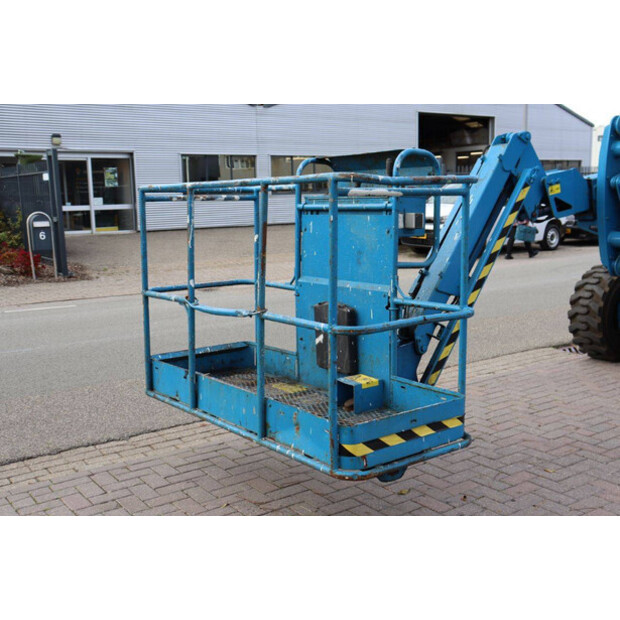 2000 Genie Z-45/25J-43009792