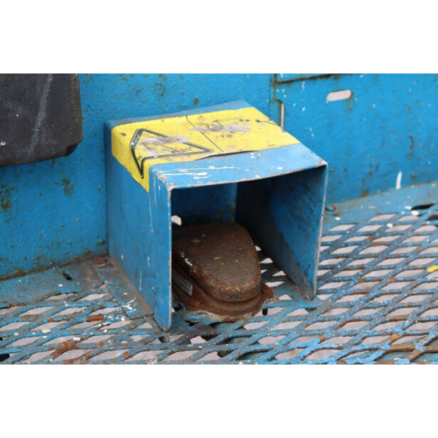 2000 Genie Z-45/25J-43009812