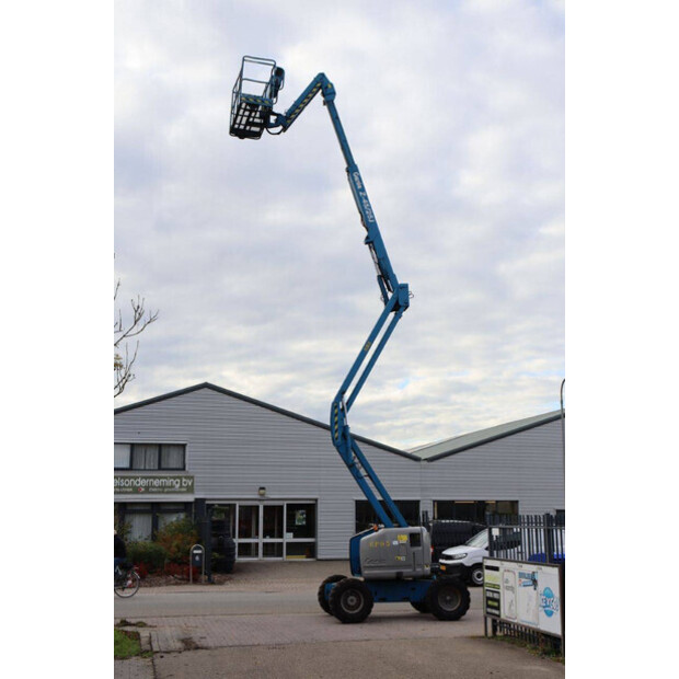 2000 Genie Z-45/25J-43009813