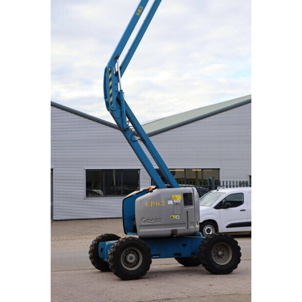 2000 Genie Z-45/25J-43009814