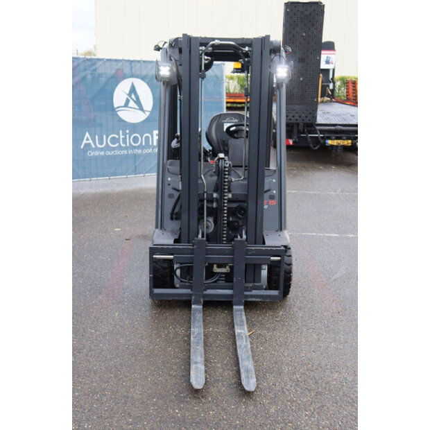 2018 ليندي E15-02-43009837