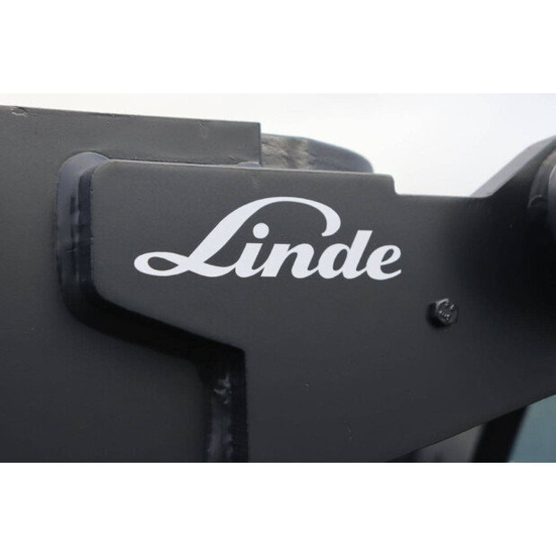 2018 ليندي E15-02-43009842