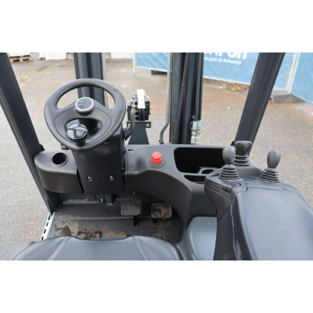 2018 ليندي E15-02-43009850