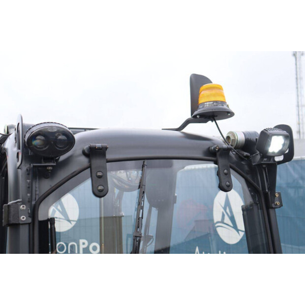 2018 ليندي E16C-02-43009898