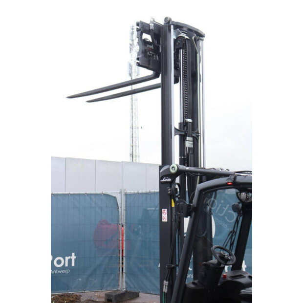 2018 ليندي E16C-02-43009915