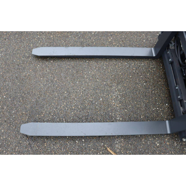 2018 Linde E16-02-43009982